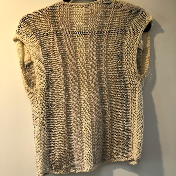 Knitted Vest - Picture 3 of 7